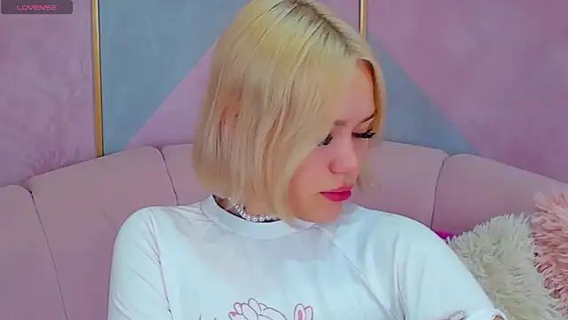 Incite your eccentricities: Get kinky and please these steamy asian sluts, who will reward you with wacky outfits and vibrating toys.