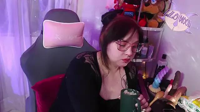 Incite your eccentricities: Get kinky and please these steamy asian sluts, who will reward you with wacky outfits and vibrating toys.