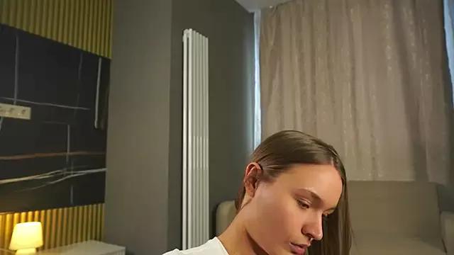 lisa_schiele from StripChat is Freechat