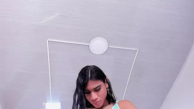 Photos of LissyAndrade from StripChat is Freechat