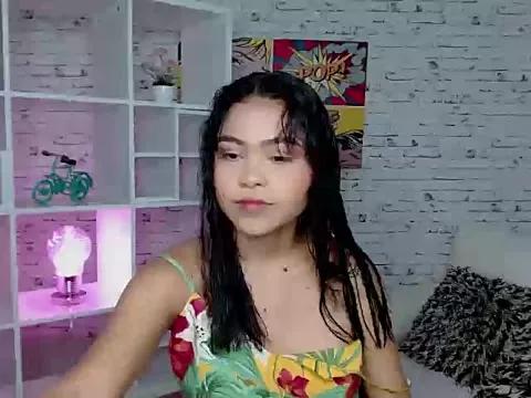 little__liar02 from StripChat