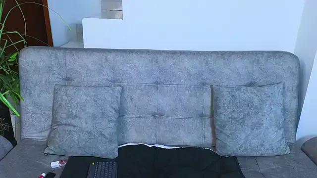 Lorenne_Miller from StripChat is Freechat