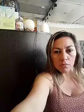 Luna-nevada from StripChat is Freechat