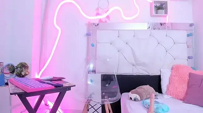 Incite your eccentricities: Get kinky and please these steamy asian sluts, who will reward you with wacky outfits and vibrating toys.