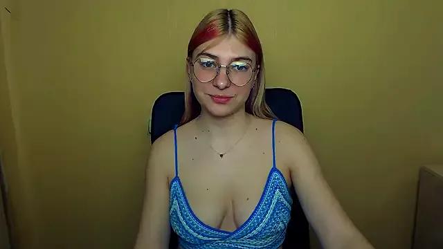 Incite your eccentricities: Get kinky and please these steamy asian sluts, who will reward you with wacky outfits and vibrating toys.