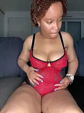 Lunasensualedelisla from StripChat is Freechat