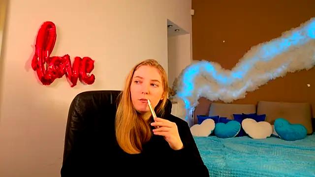 Incite your eccentricities: Get kinky and please these steamy asian sluts, who will reward you with wacky outfits and vibrating toys.