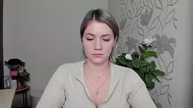 MariaSttone from StripChat is Freechat