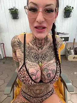 MeganWitch from StripChat is Freechat