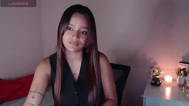 mia_sweetdc from StripChat is Freechat
