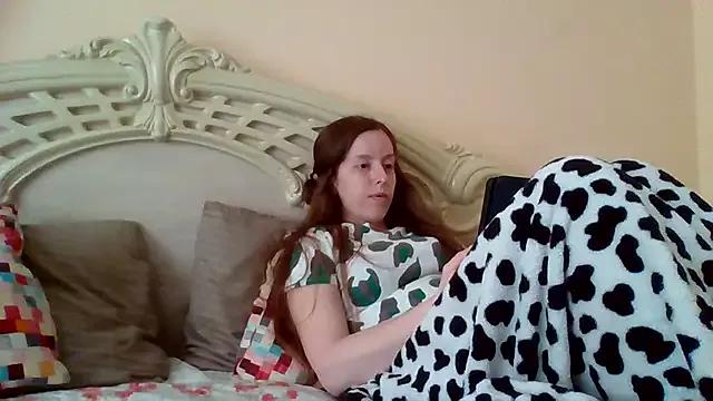 Milan_Fox from StripChat is Freechat