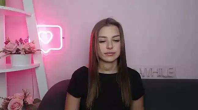 MilanaAngelAs from StripChat is Freechat
