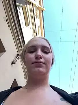 Photos of Milkyy_wway from StripChat is Freechat