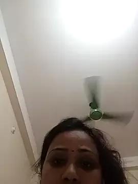 Photos of Mow_955 from StripChat is Freechat