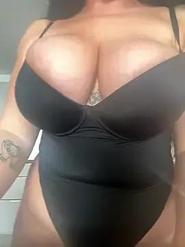 NaughtyNancy from StripChat is Freechat