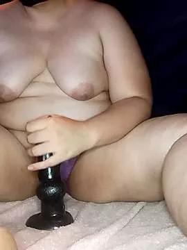NikkiCulona from StripChat