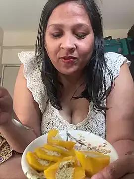 Photos of Nisha00000 from StripChat is Freechat