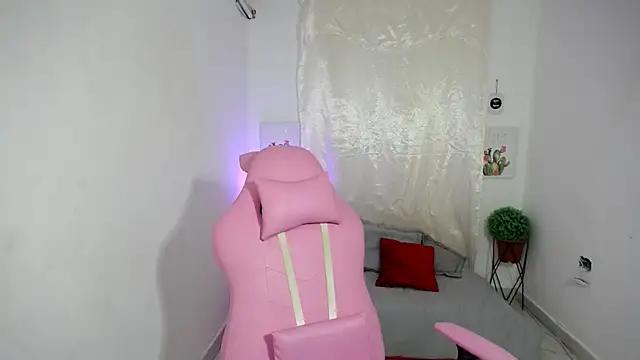 Incite your eccentricities: Get kinky and please these steamy asian sluts, who will reward you with wacky outfits and vibrating toys.