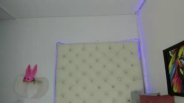 Incite your eccentricities: Get kinky and please these steamy asian sluts, who will reward you with wacky outfits and vibrating toys.