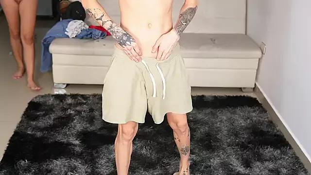 Petiteess from StripChat is Freechat