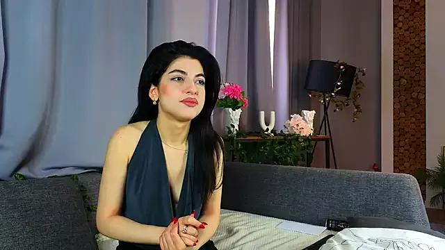 PollyFrancis from StripChat