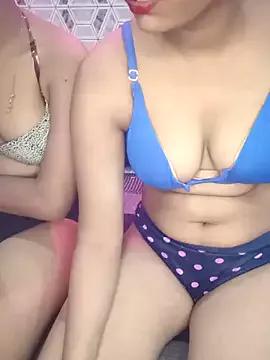 Photos of Pyasi_Leshbo from StripChat is Freechat