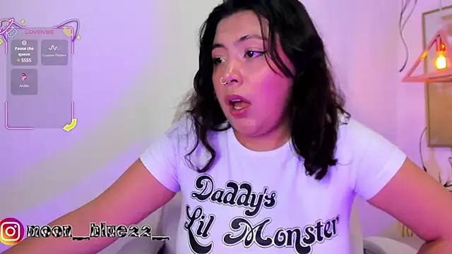 Incite your eccentricities: Get kinky and please these steamy asian sluts, who will reward you with wacky outfits and vibrating toys.