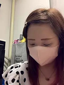 Satisfy your kookiest adult live sex cam wishes with our singapore page. With so many popular singapore hosts to sort from, you're sure to find the right match for your dreams.