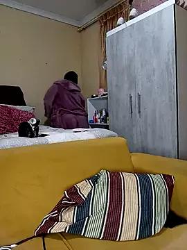 Real1SexySweetQueen from StripChat is Freechat
