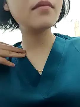 Rose_Anne from StripChat is Freechat