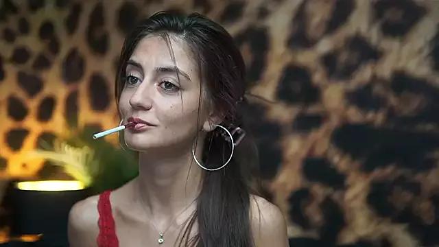 SabrinaHope from StripChat is Freechat