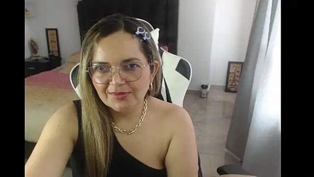 Incite your eccentricities: Get kinky and please these steamy asian sluts, who will reward you with wacky outfits and vibrating toys.