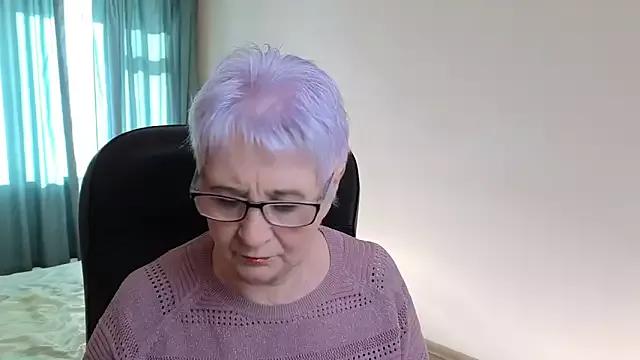 Sandra_Snowflake from StripChat is Freechat