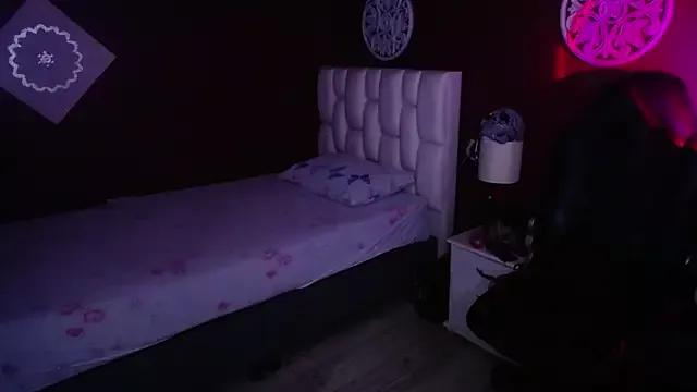 Incite your eccentricities: Get kinky and please these steamy asian sluts, who will reward you with wacky outfits and vibrating toys.