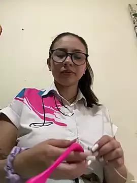 Shayla_Brosss from StripChat is Freechat