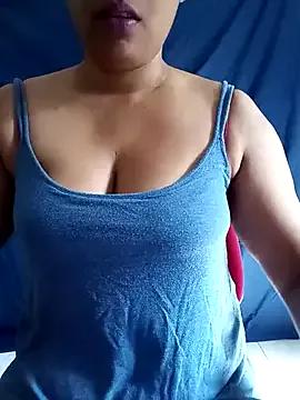 Check-out the ultimate cam show with our asian page. Come in and peek our huge showcase of popular asian liveshows out there!