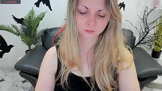 Incite your eccentricities: Get kinky and please these steamy asian sluts, who will reward you with wacky outfits and vibrating toys.