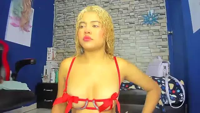 Incite your eccentricities: Get kinky and please these steamy asian sluts, who will reward you with wacky outfits and vibrating toys.