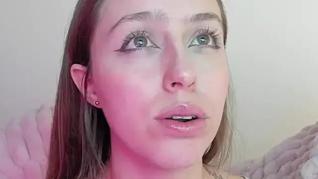 SofiaGc from StripChat is Freechat