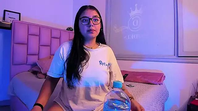 SofiDoll_cg from StripChat is Freechat