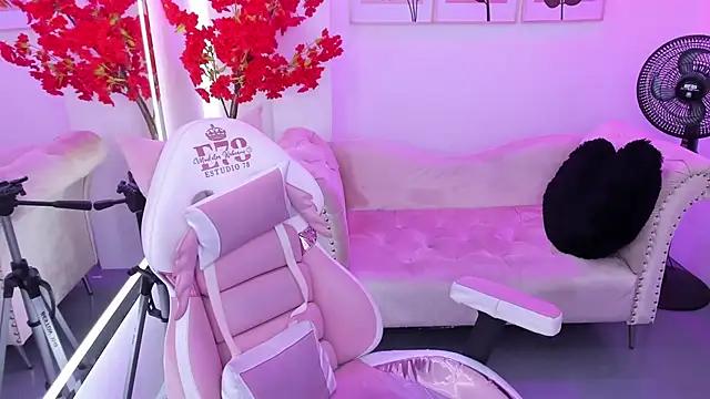 Incite your eccentricities: Get kinky and please these steamy asian sluts, who will reward you with wacky outfits and vibrating toys.