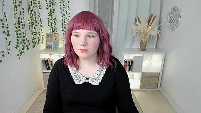 Sophie_Lenore from StripChat is Freechat