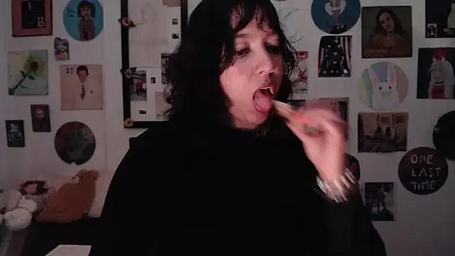 soynanabela28 from StripChat is Freechat