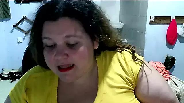 squirt322bbw from StripChat is Freechat