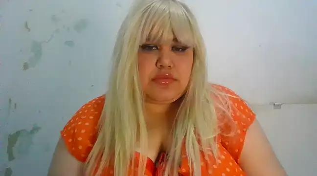 sselinamae from StripChat