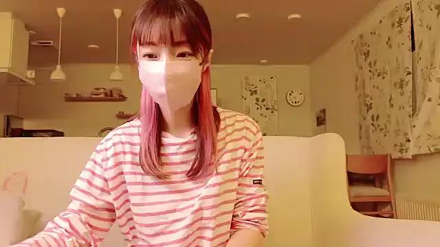 Photos of suzu-1201 from StripChat is Freechat