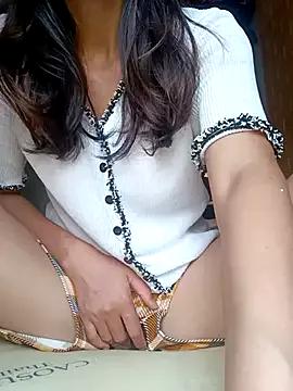 Photos of Sweet_Toy20 from StripChat is Freechat