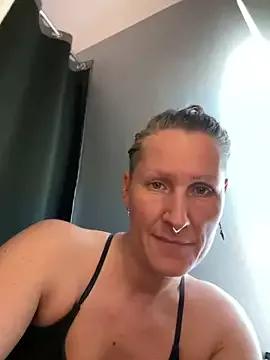 Photos of SwingWingWomanSweden from StripChat is Freechat