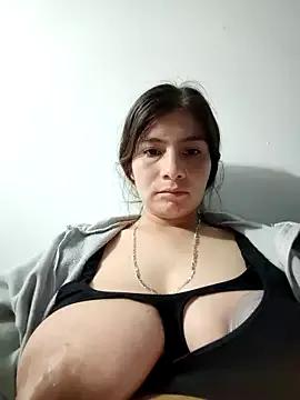 Photos of Tammara_wilson from StripChat is Freechat