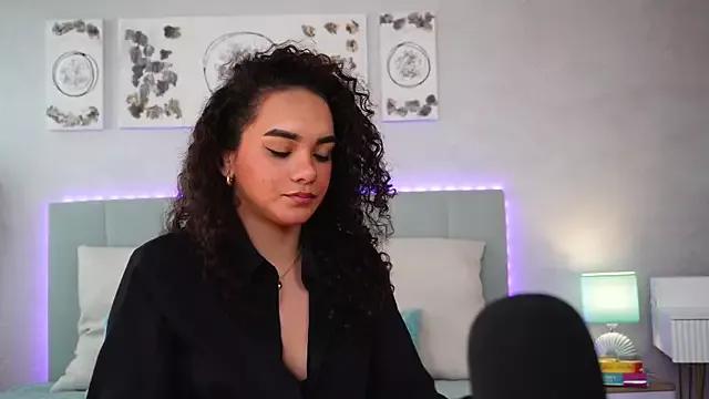 Incite your eccentricities: Get kinky and please these steamy asian sluts, who will reward you with wacky outfits and vibrating toys.